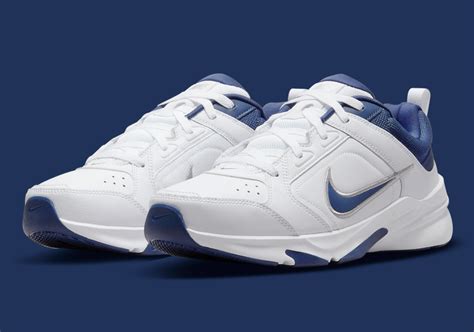 nike air monarch erfahrung|Nike Air Monarch iv women.